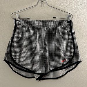 Nike Houndstooth Tempo Running Shorts